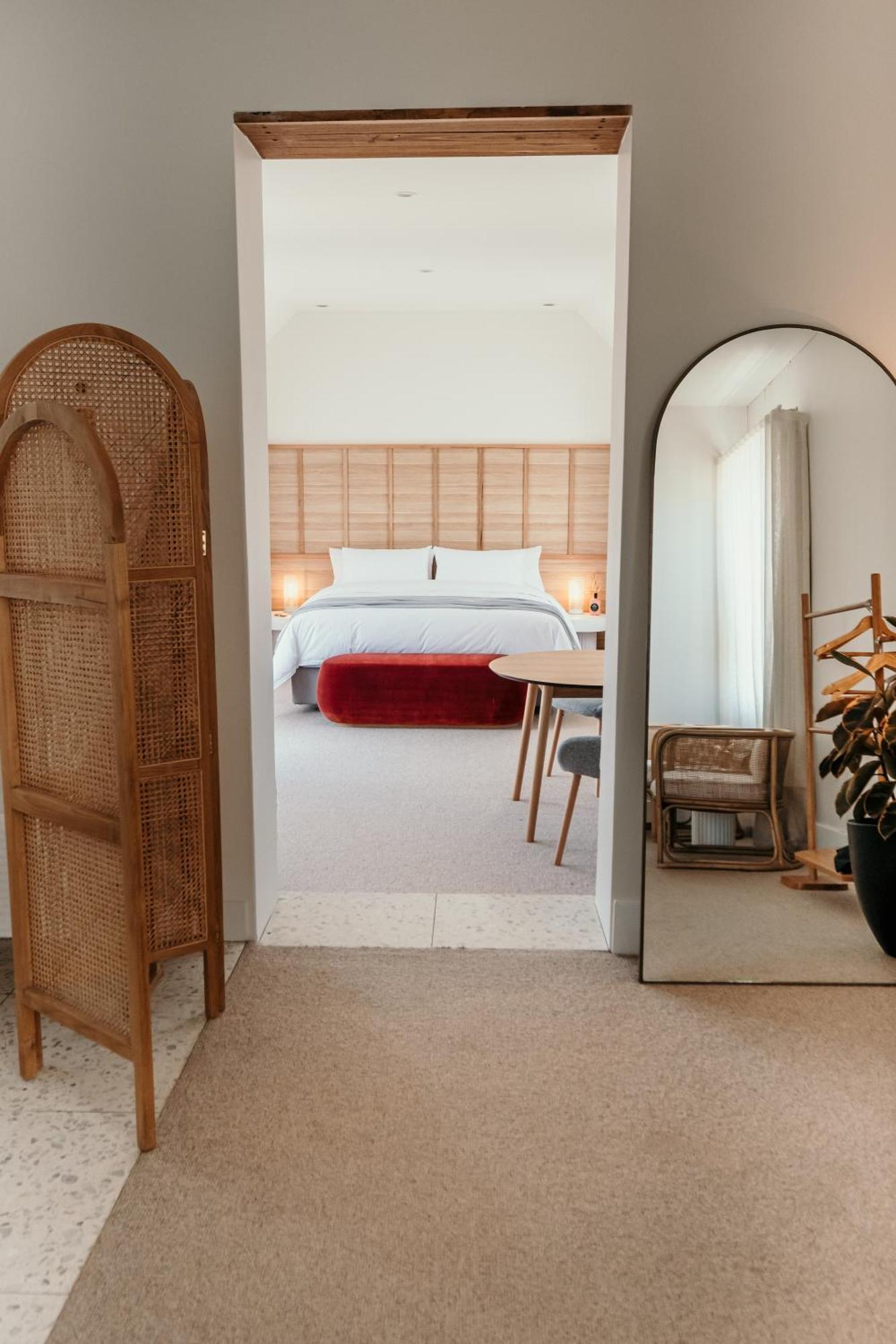 The Oak & Anchor Hotel بور فيري المظهر الخارجي الصورة A bedroom at the hotel
